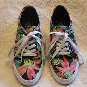 Vans Used 6.5w Tropical Sneaker